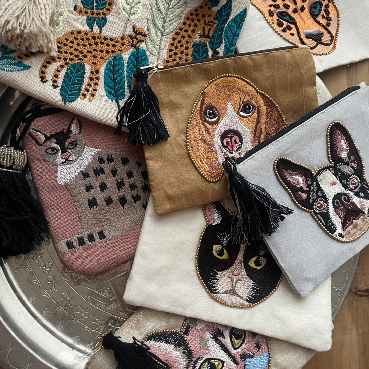 キャット*ドッグ刺繍ポーチ