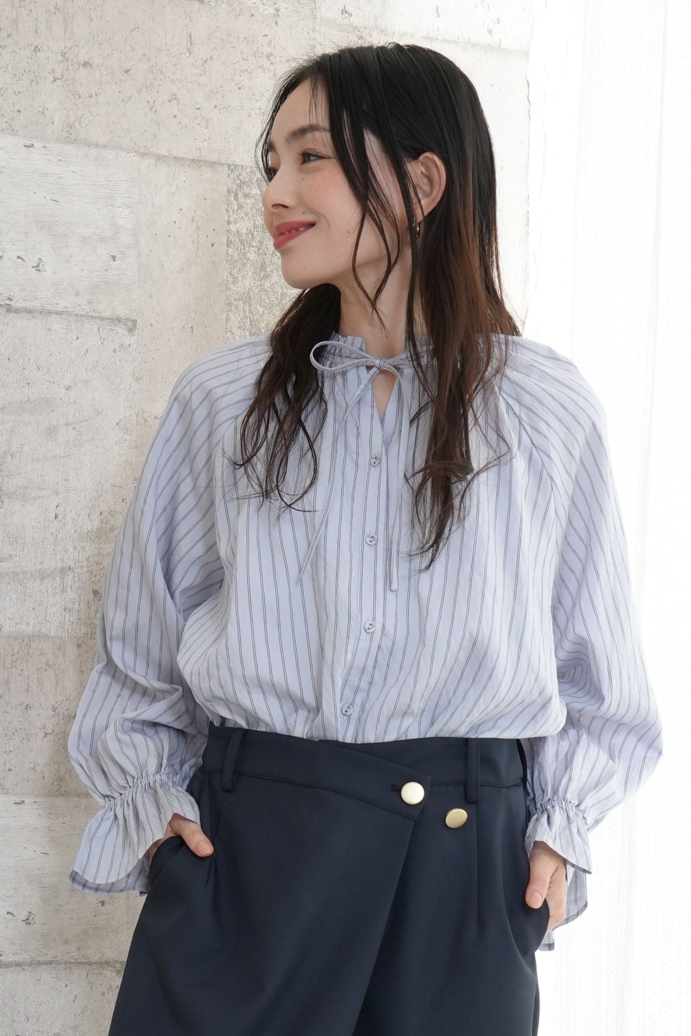 <50%OFF>ストライプフリルカラーブラウス