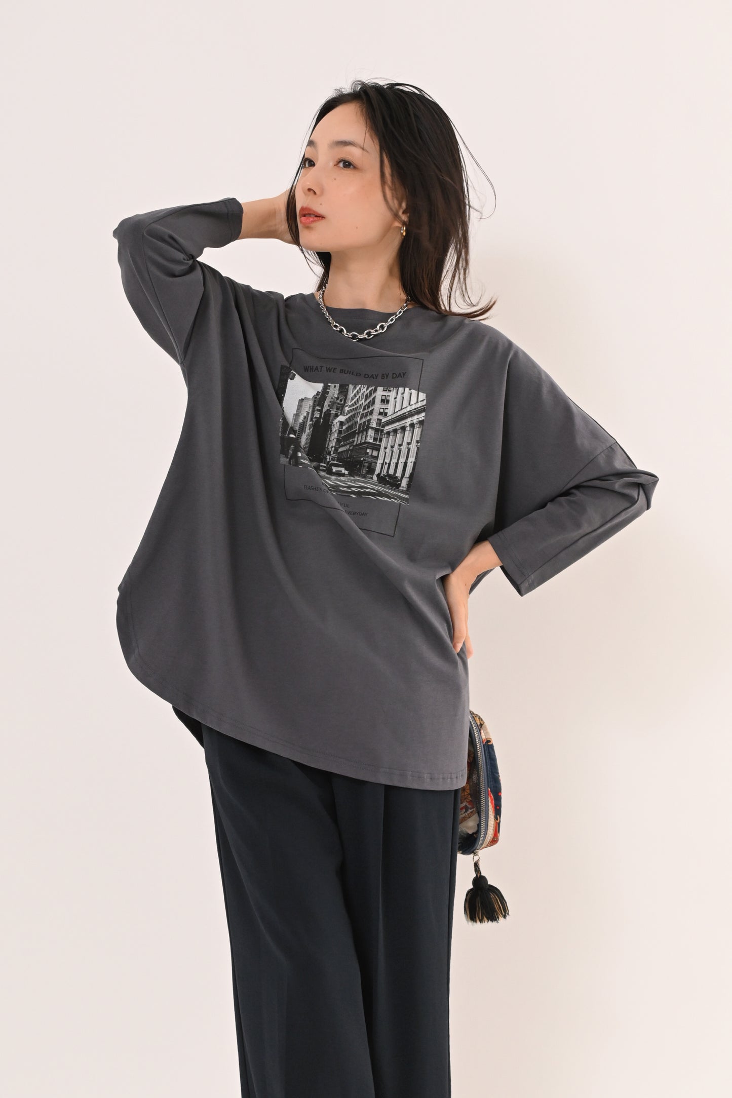 2WAYビルプリントTシャツ