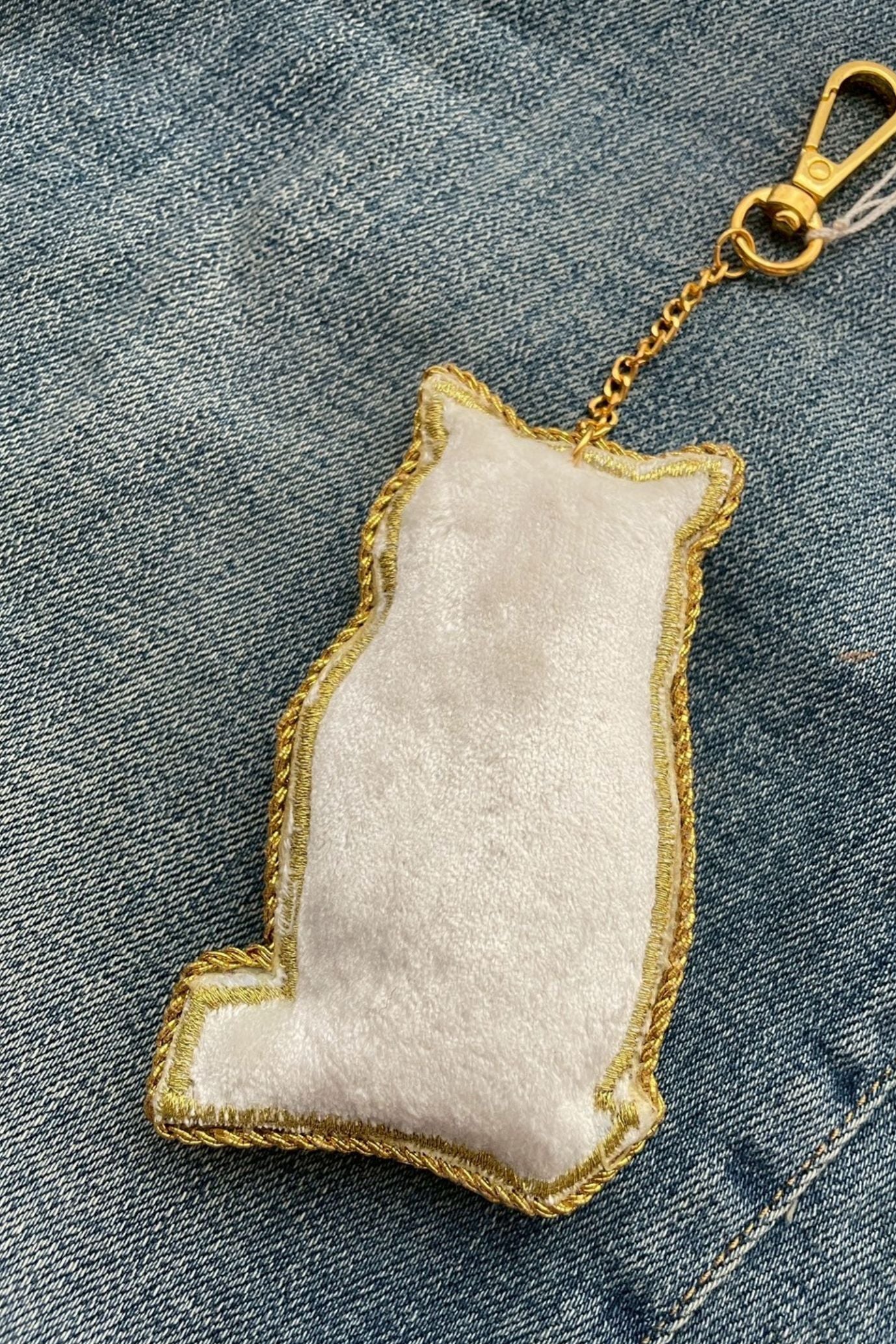 アニマル刺繍&ビーズキーホルダー