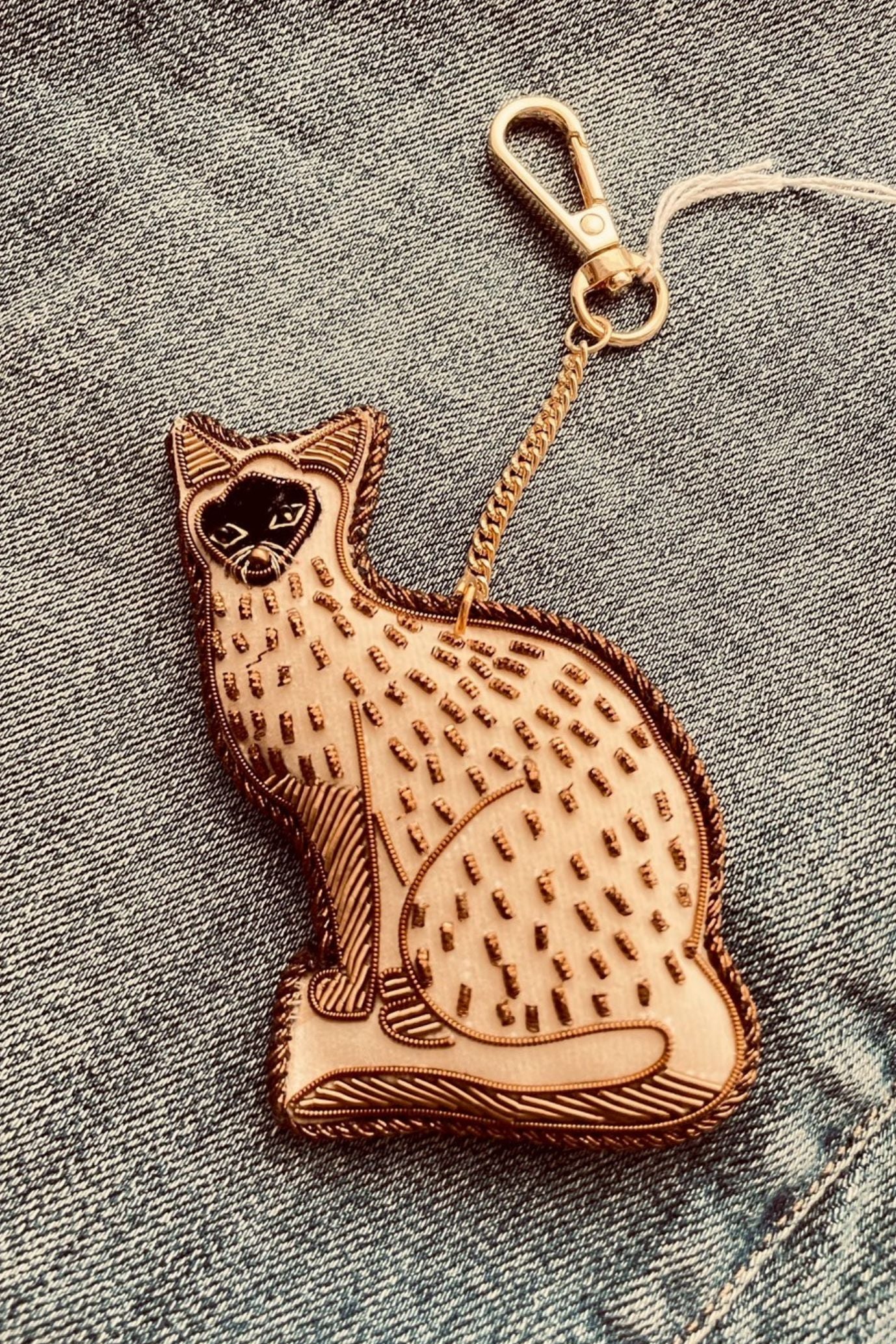アニマル刺繍&ビーズキーホルダー