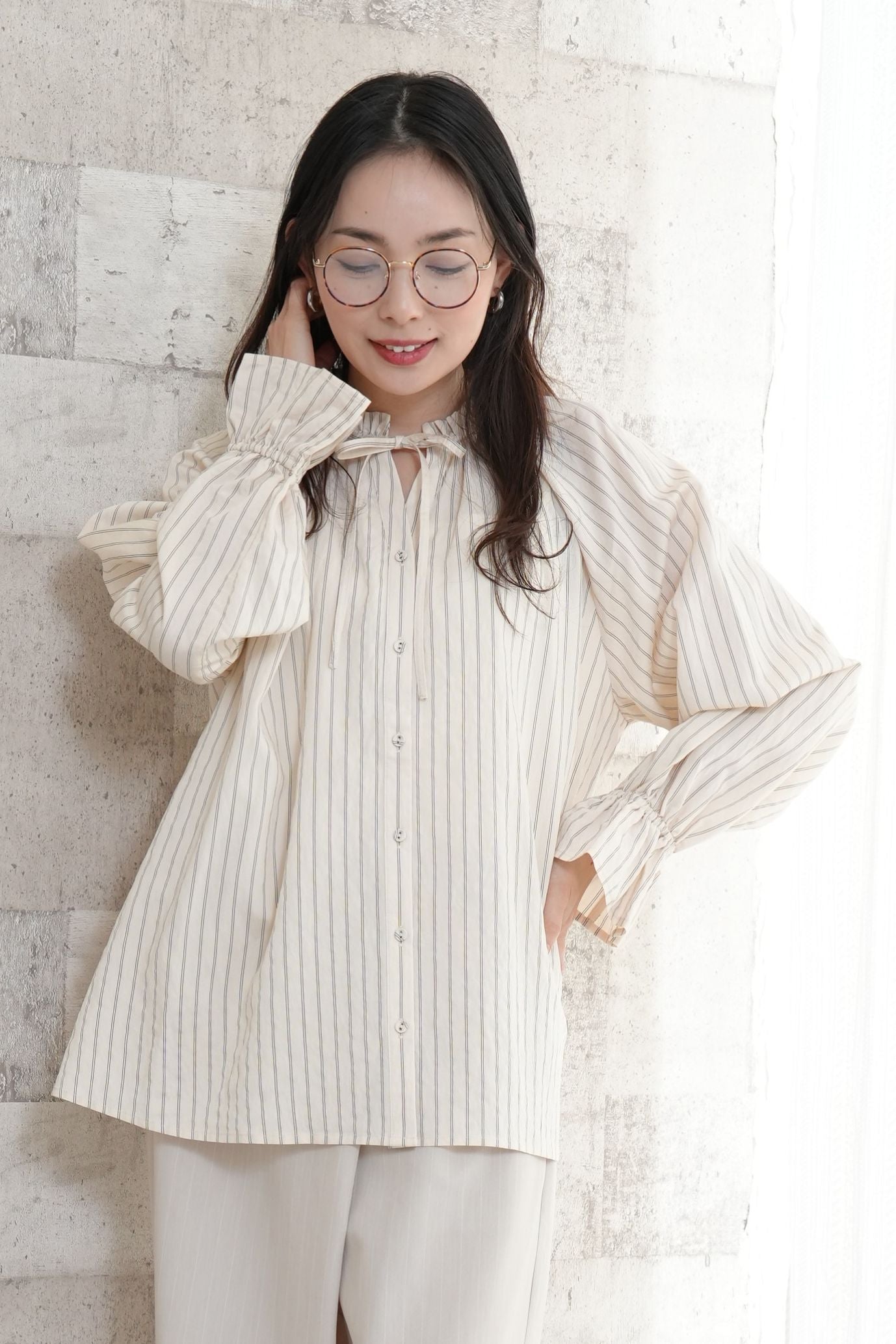 <50%OFF>ストライプフリルカラーブラウス