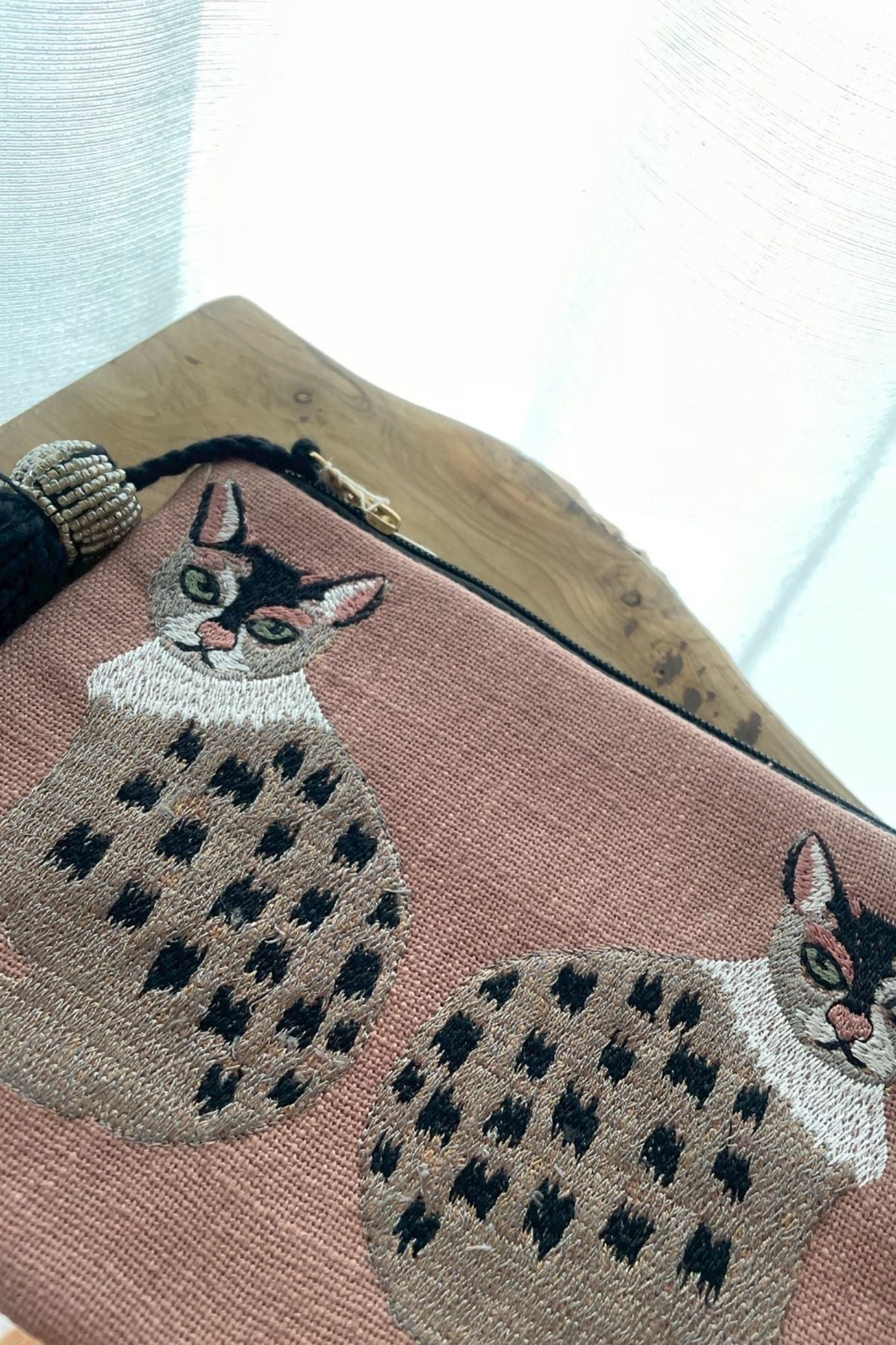 キャット*ドッグ刺繍ポーチ