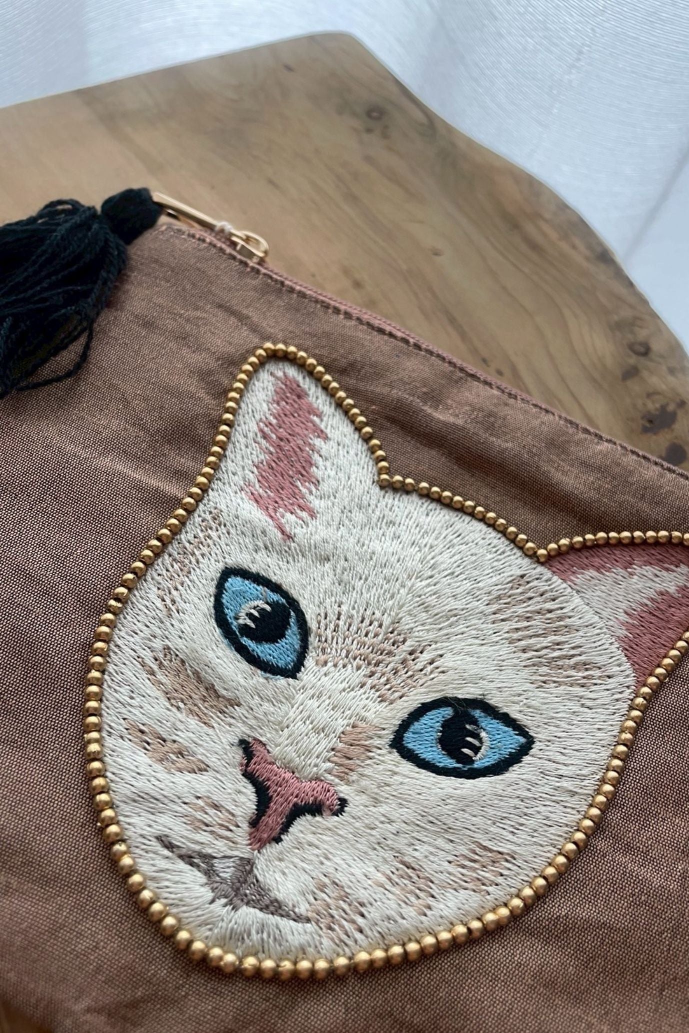 アニマル刺繍ポーチ キャット