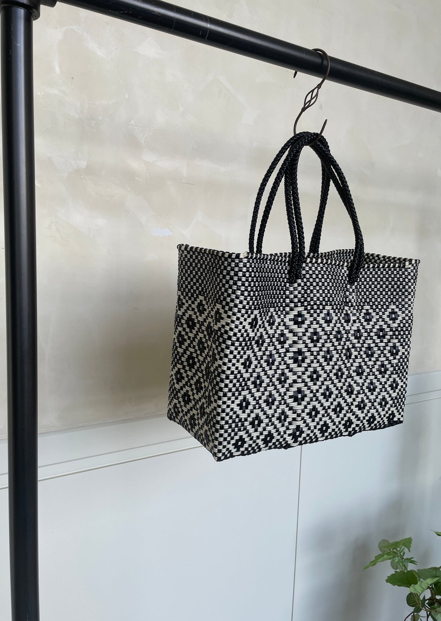 <30%OFF>Moon Birdメルカドバッグ