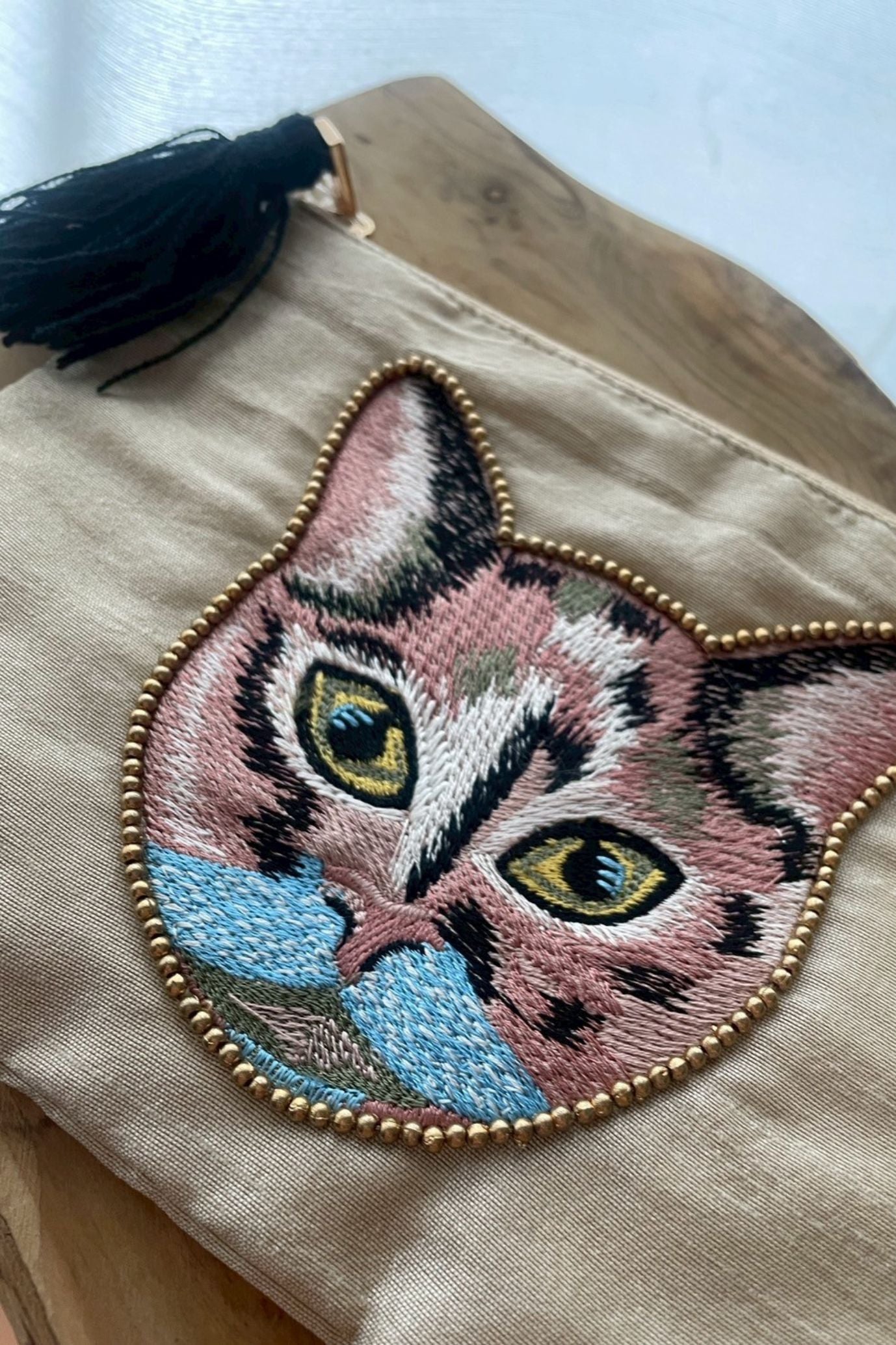 アニマル刺繍ポーチ キャット