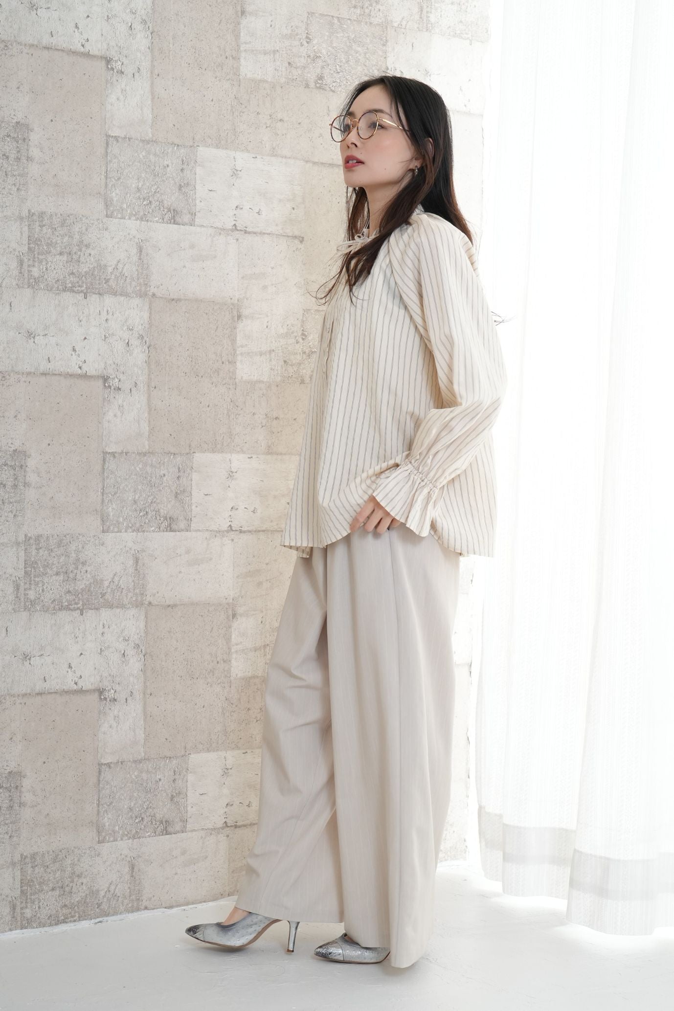 <50%OFF>ストライプフリルカラーブラウス