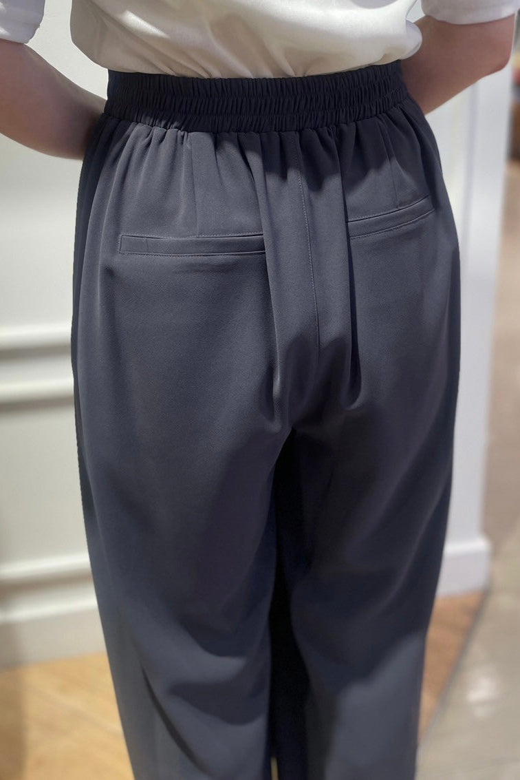 ハイウエストストレートパンツ