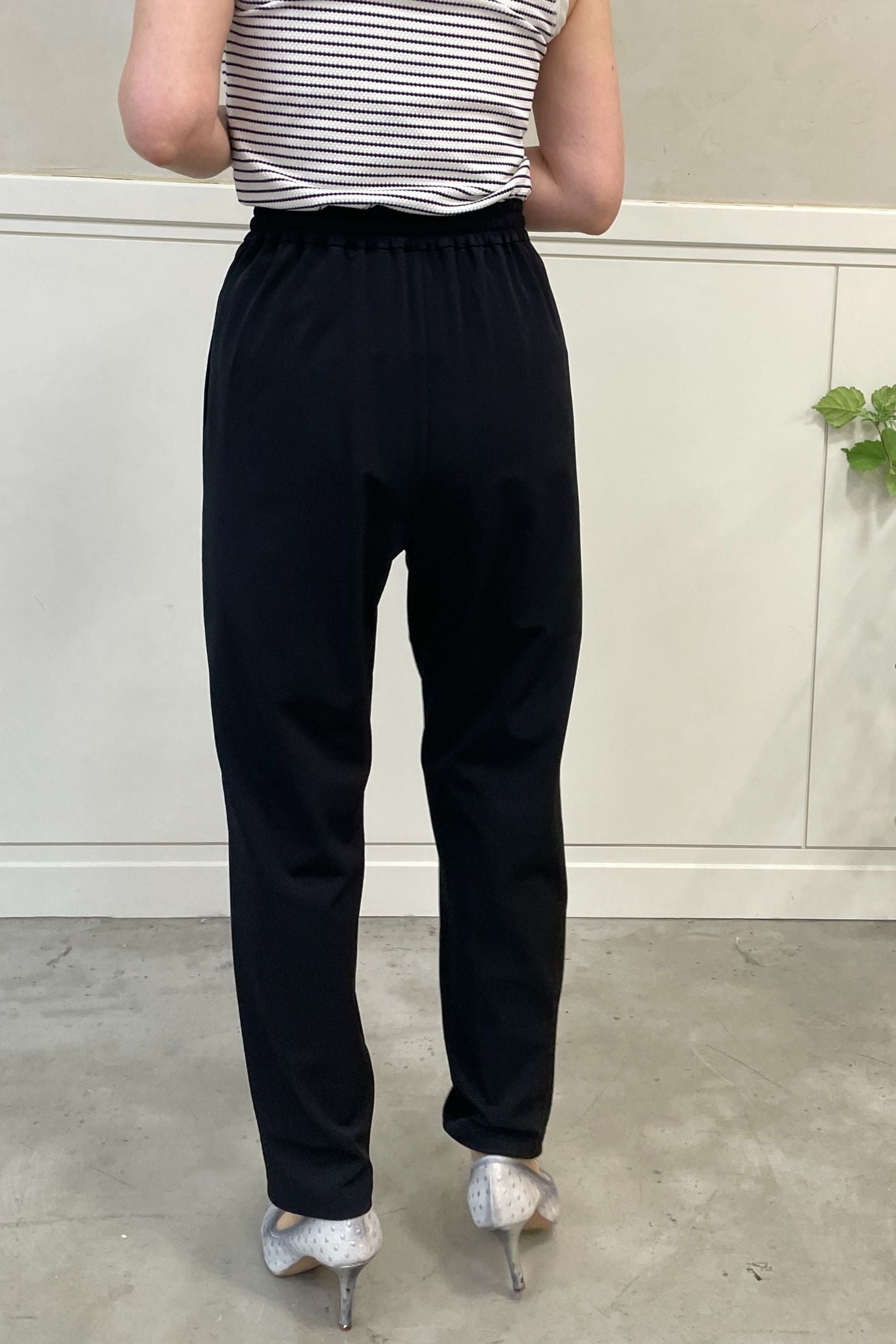 CICAテーパードパンツ