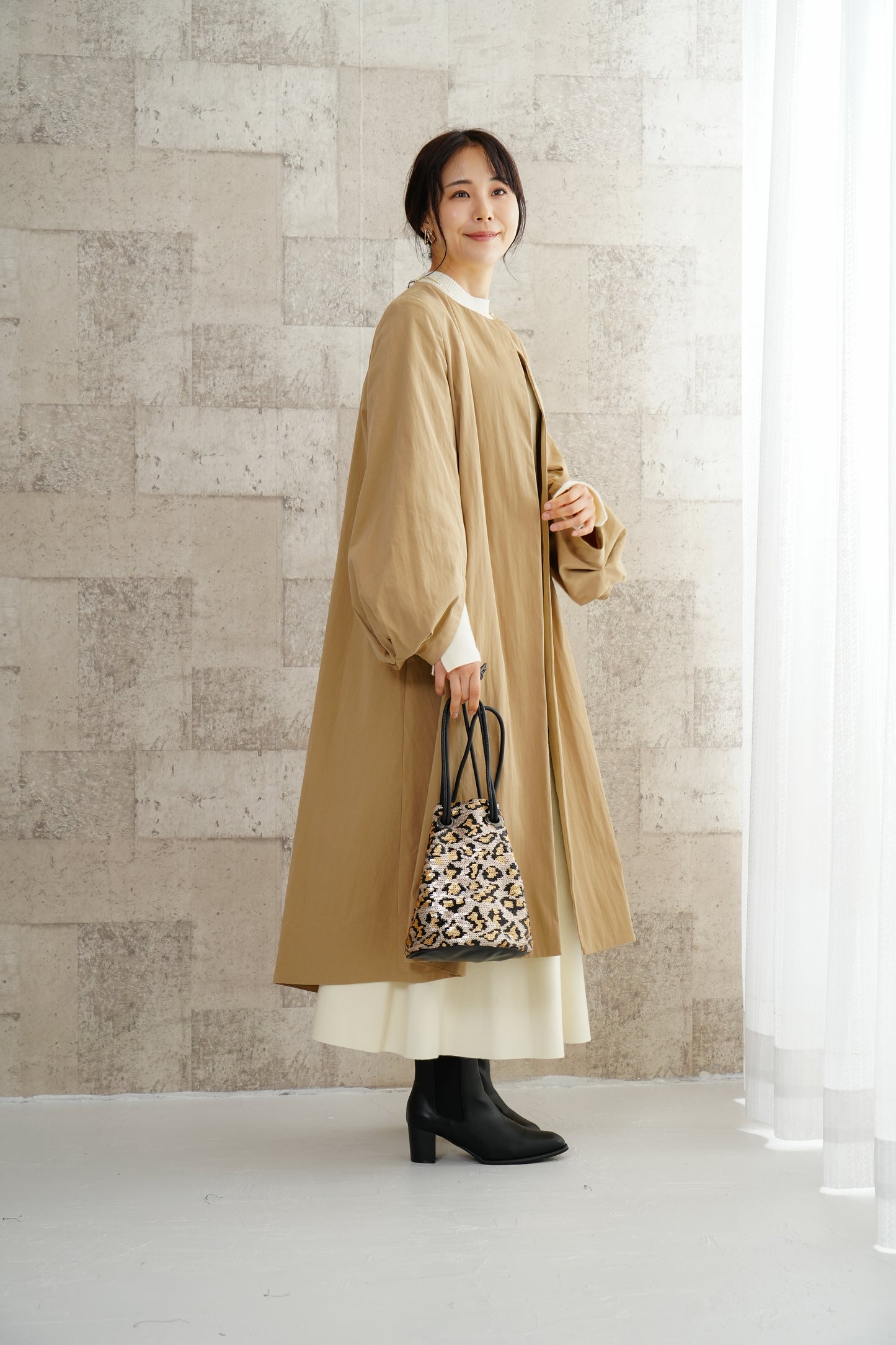 パフィ袖リボンコート