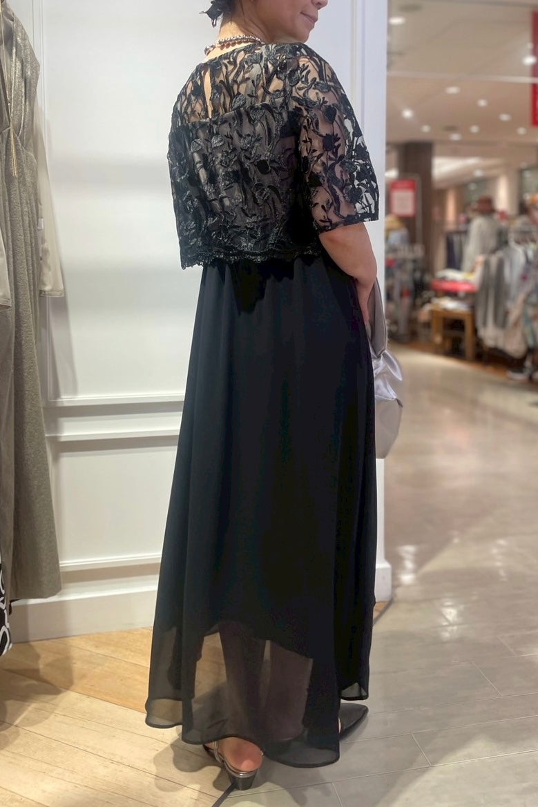 チュールシシュウドレス