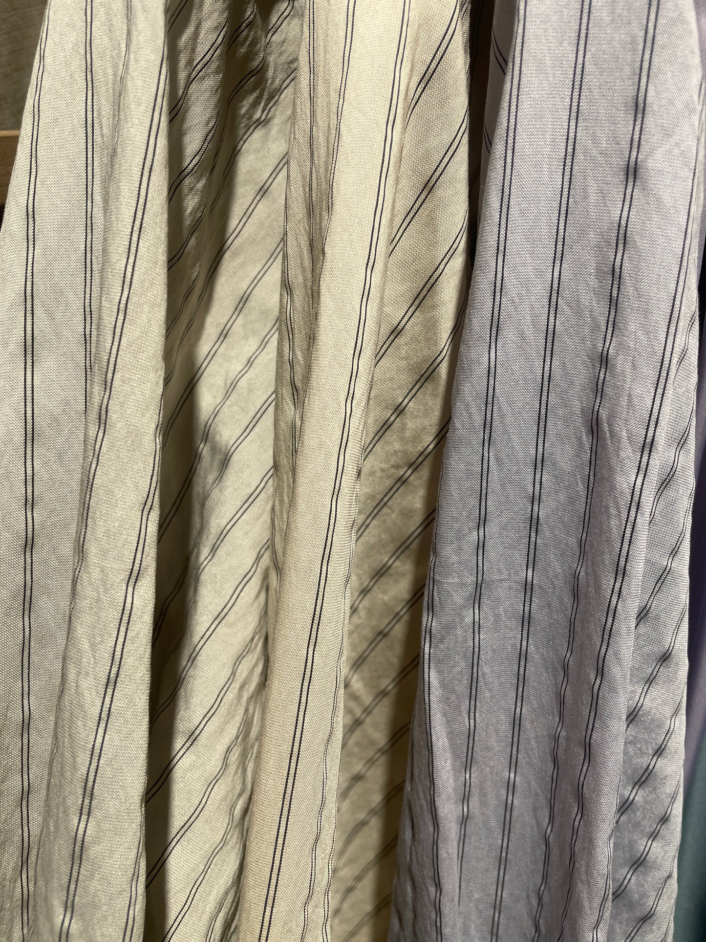 <50%OFF>ストライプフリルカラーブラウス