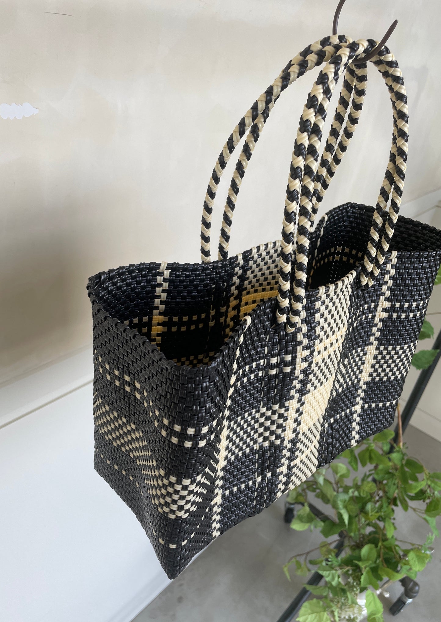 <30%OFF>Moon Birdメルカドバッグ