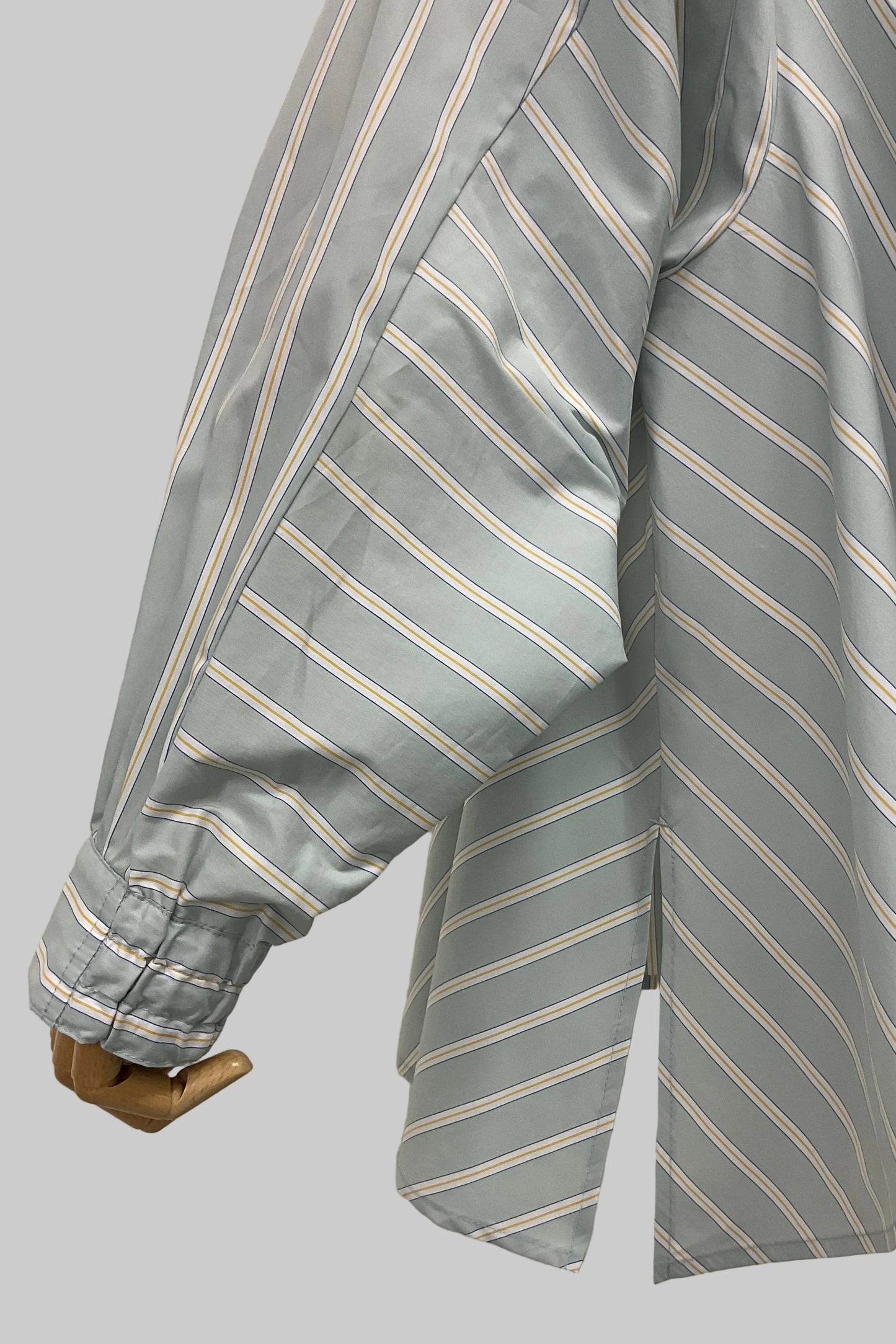 ストライプフレアシャツ