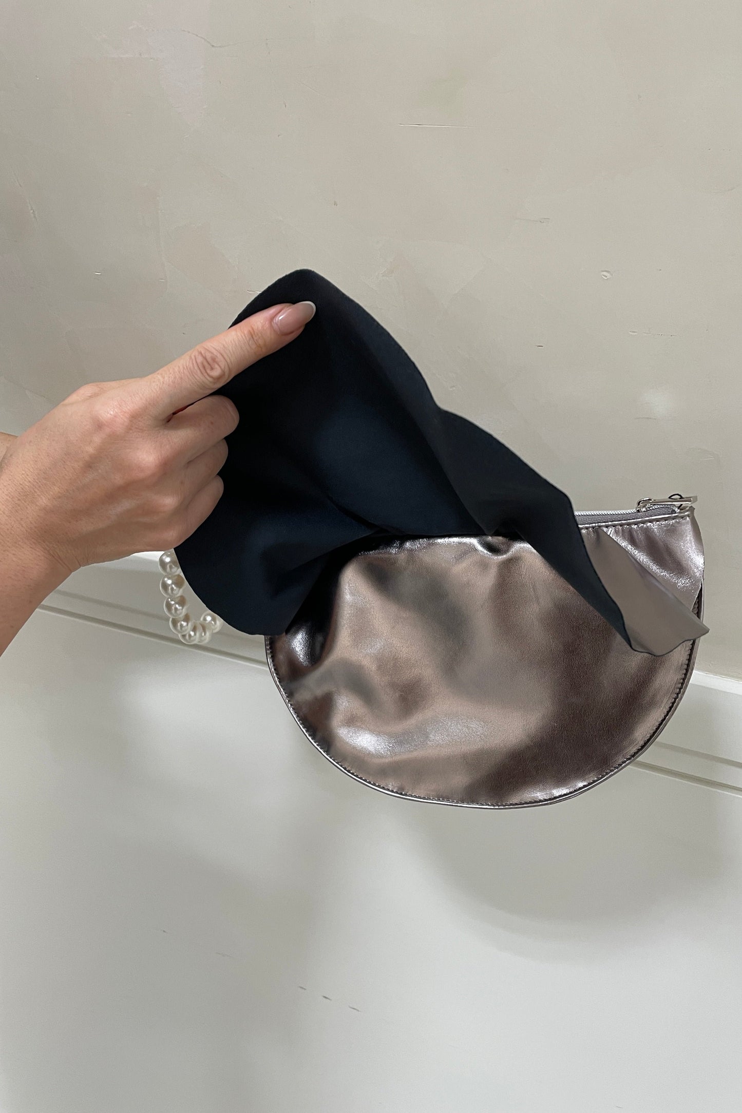 <20%OFF>パールハンドルクラッチバッグ