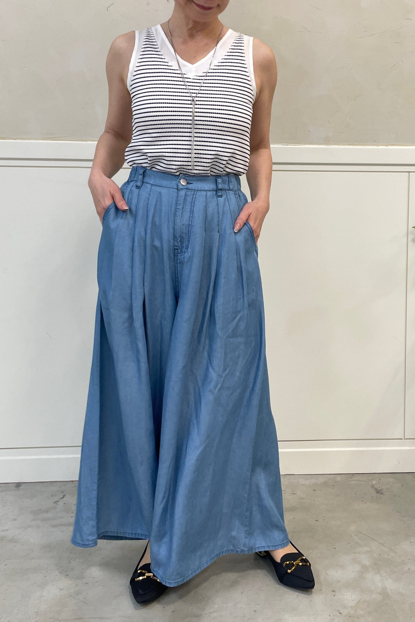 バイオシルクデニムワイドパンツ