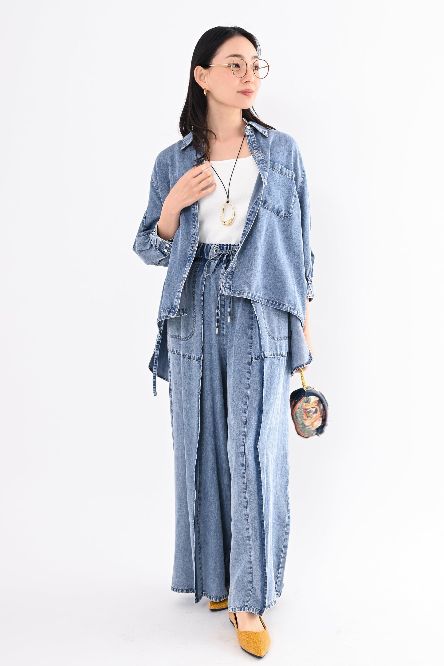 テンセルデニム裾ドロストシャツ