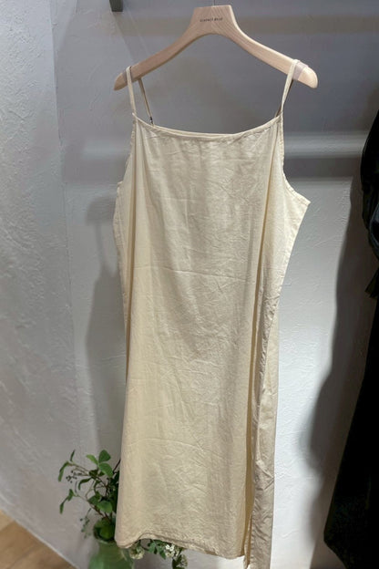 5月2日入荷予定［ＮＥＷ］コットンフラワージャガードワンピース　