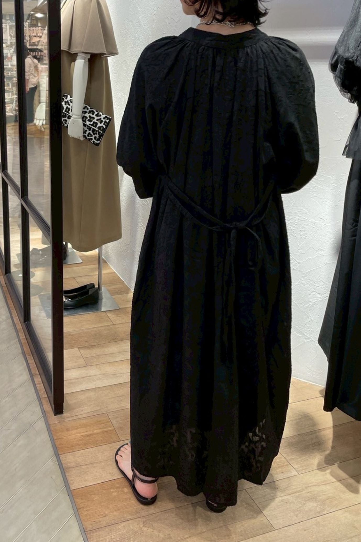 5月2日入荷予定［ＮＥＷ］コットンフラワージャガードワンピース　