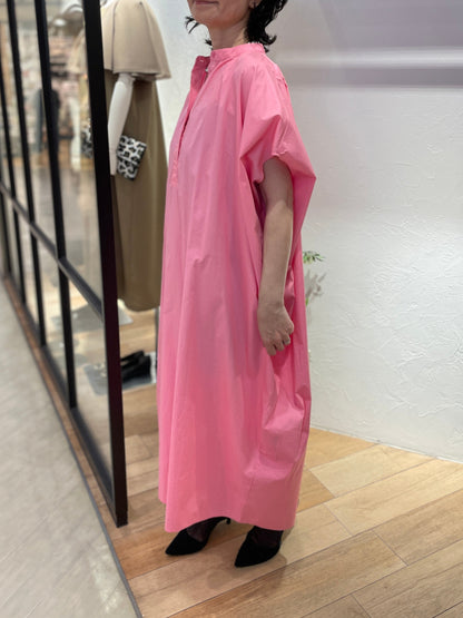 ［ＮＥＷ］タックドルマンコットンワンピース