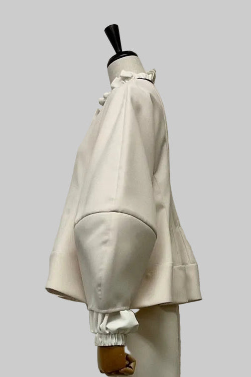 ショートペプラムジャケット