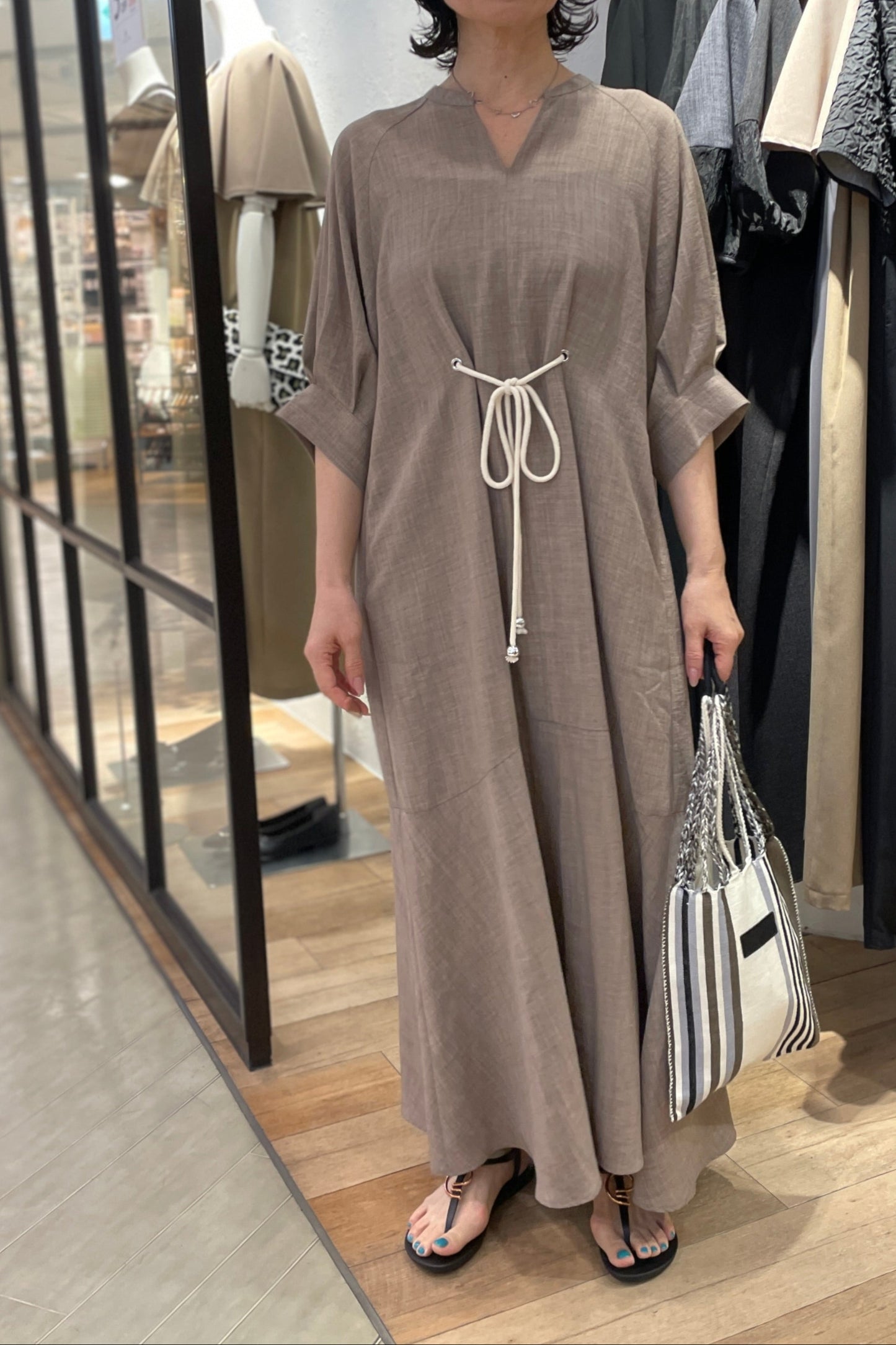 ５月２日入荷予定［ＮＥＷ］ロープベルトリネンライクワンピ