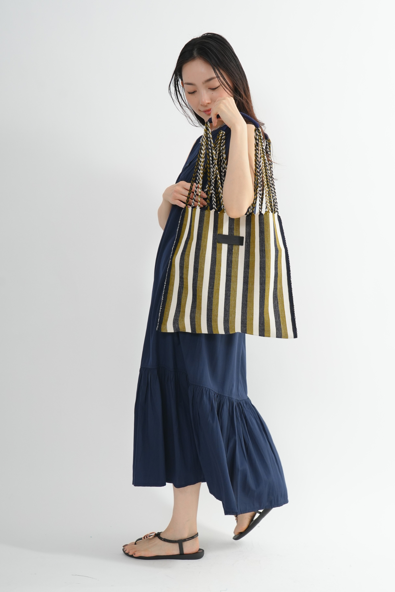 ［ＮＥＷ］Ｍｏｏｎ Ｂｉｒｄハンモックバッグ Ｌ