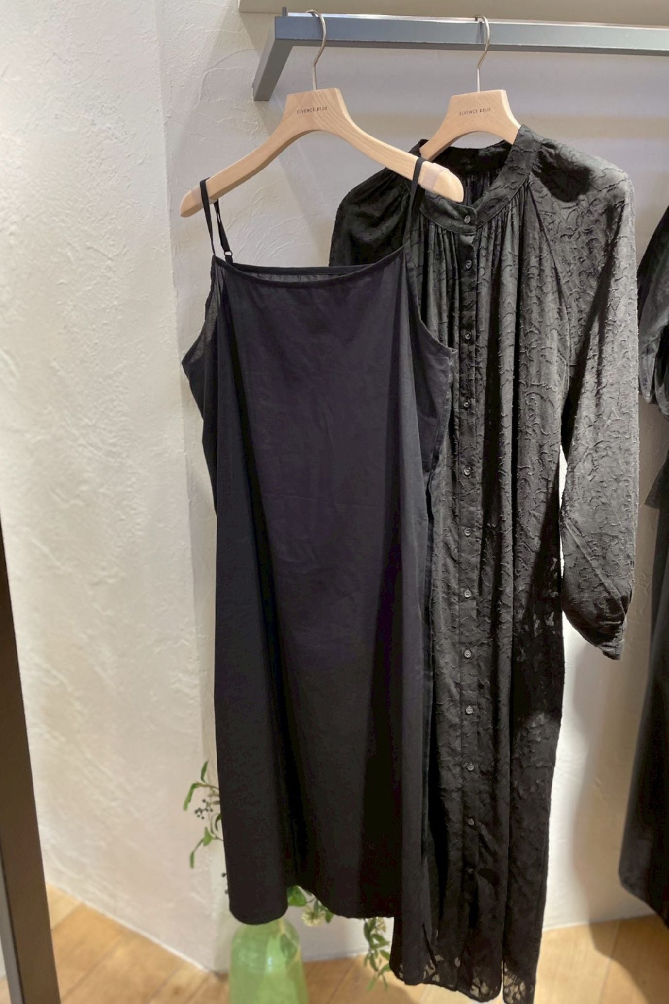 5月2日入荷予定［ＮＥＷ］コットンフラワージャガードワンピース　