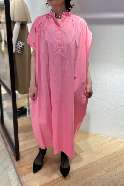 ［ＮＥＷ］タックドルマンコットンワンピース