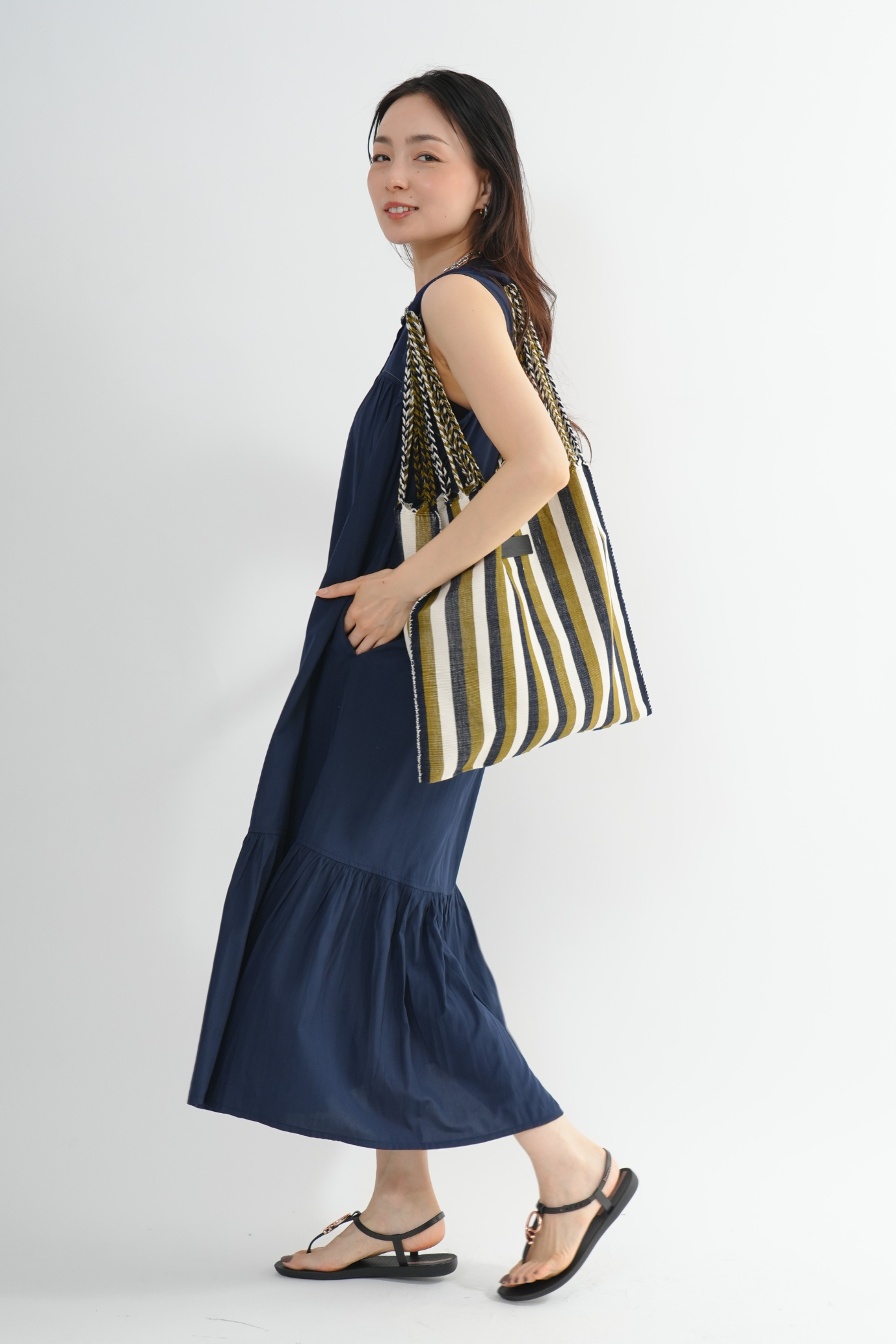 ［ＮＥＷ］Ｍｏｏｎ Ｂｉｒｄハンモックバッグ Ｌ
