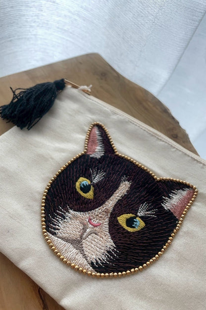 アニマル刺繍ポーチ　キャット