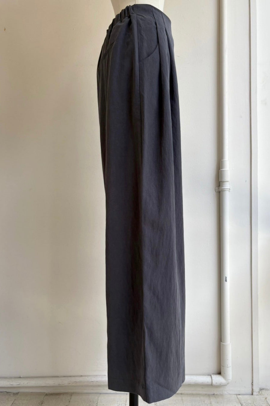 ［予約］アシメタックパンツ