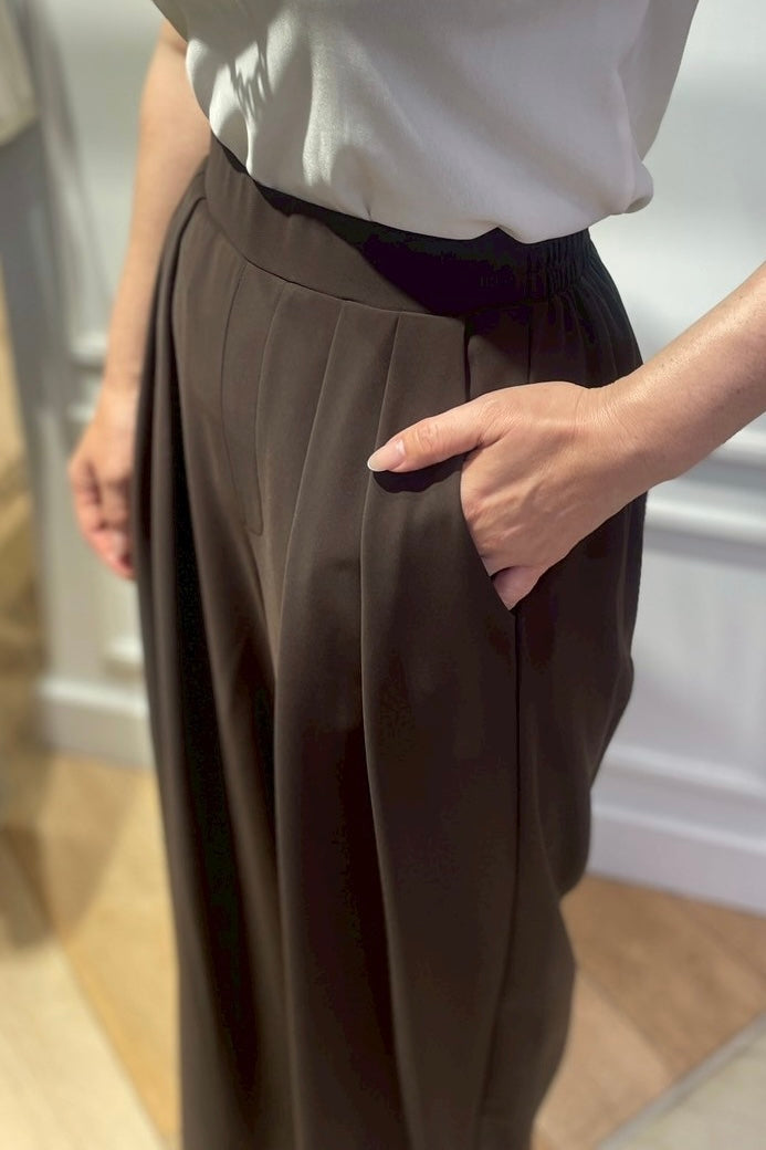 ［予約］ハイウエストストレートパンツ