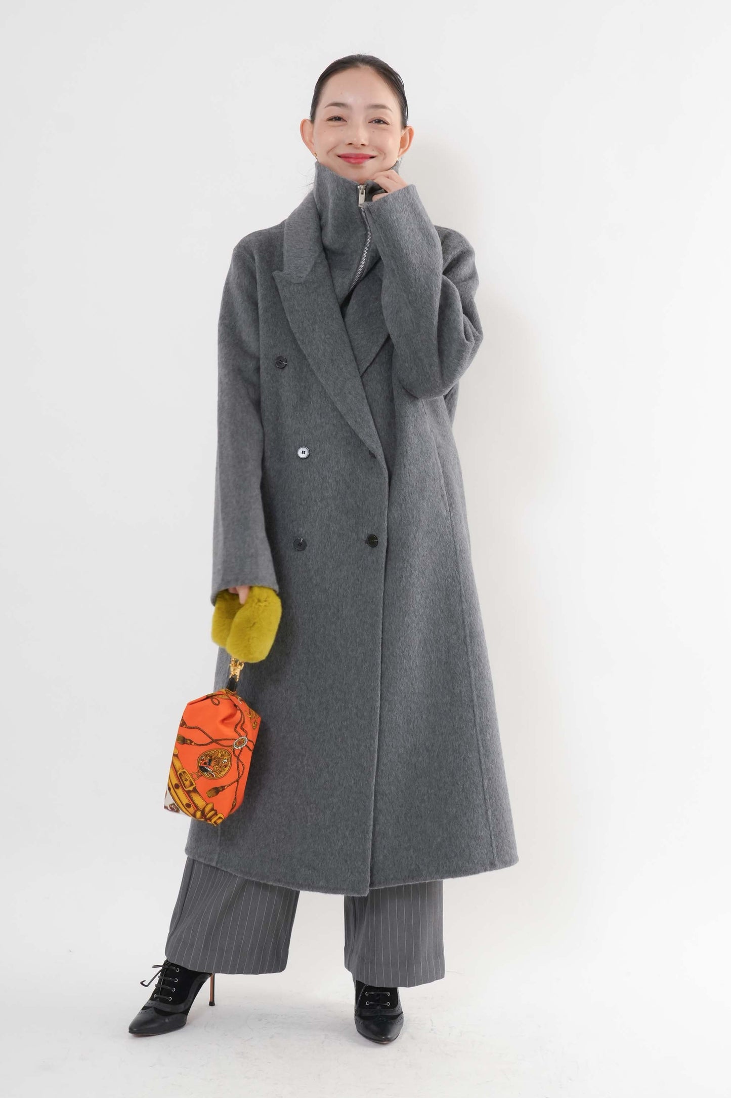 ［ＮＥＷ]ウール100％ＺＩＰロングコート