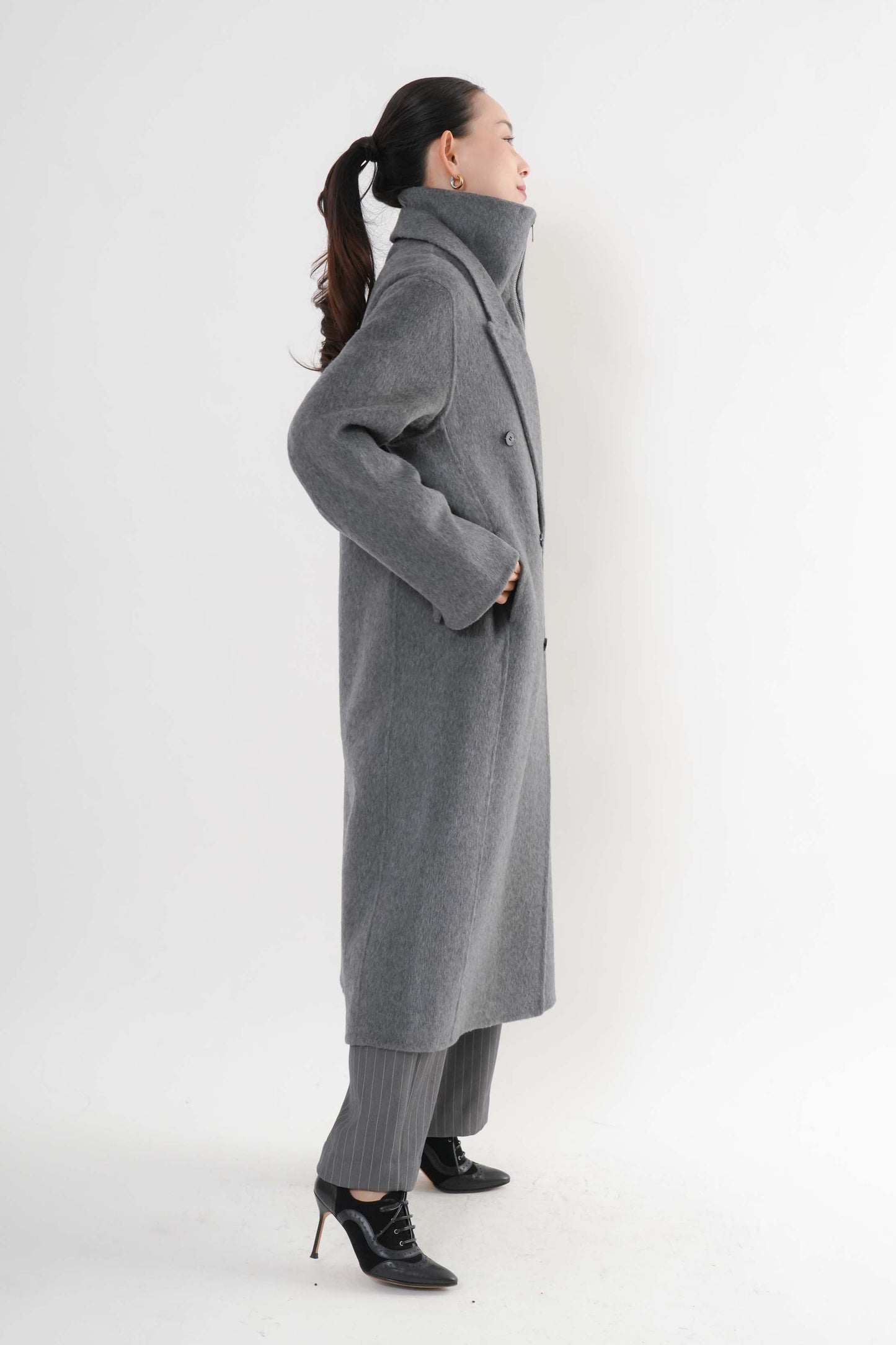 ［ＮＥＷ]ウール100％ＺＩＰロングコート