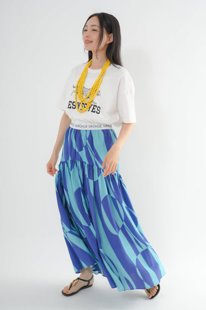 <予約･3点セット>ジャガーTシャツ(オフ)+ジオメトリックスカート(ブルー)+木製ビーズネックレス