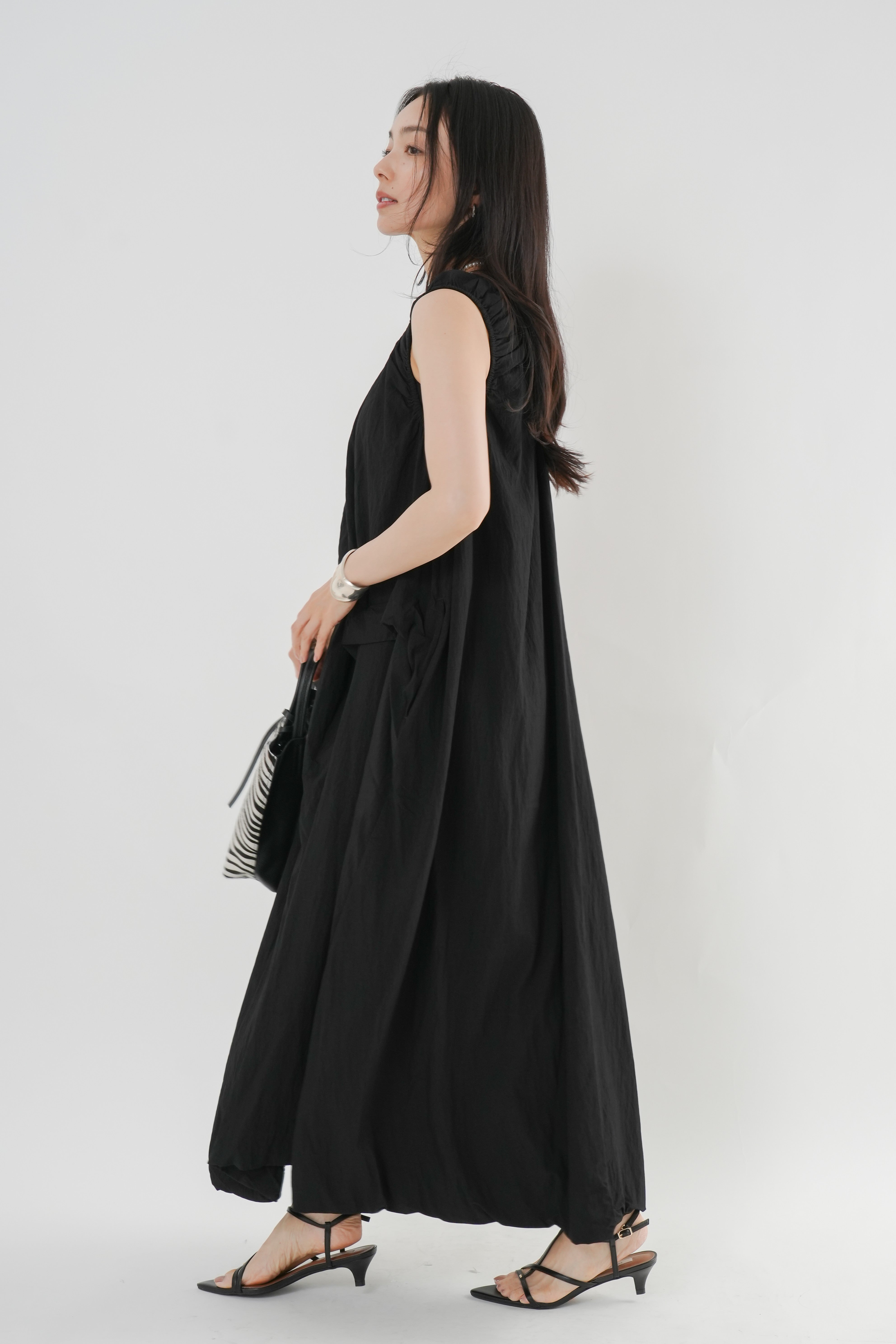 モガ★ナイロンタスランワンピース　ギャザー　シャーリング シャーリングギャザーワンピース｜ワンピース｜good mood madam