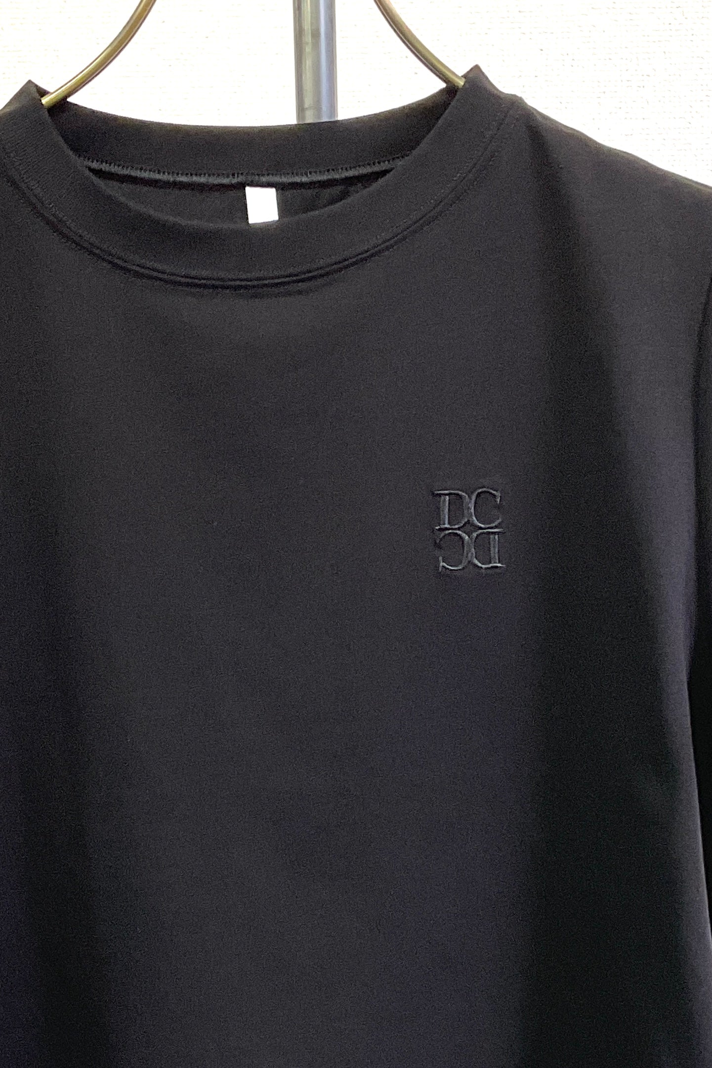 UVロゴ刺繍ミニTシャツ