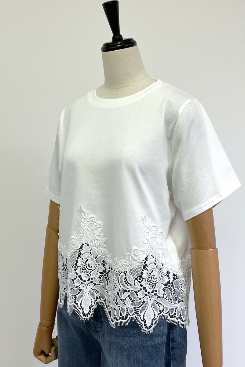 裾レースTシャツ