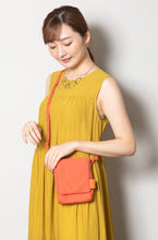 画像をギャラリービューアに読み込む, ３１％ＯＦＦ&lt;br&gt;スマホショルダー＊三つ編み
