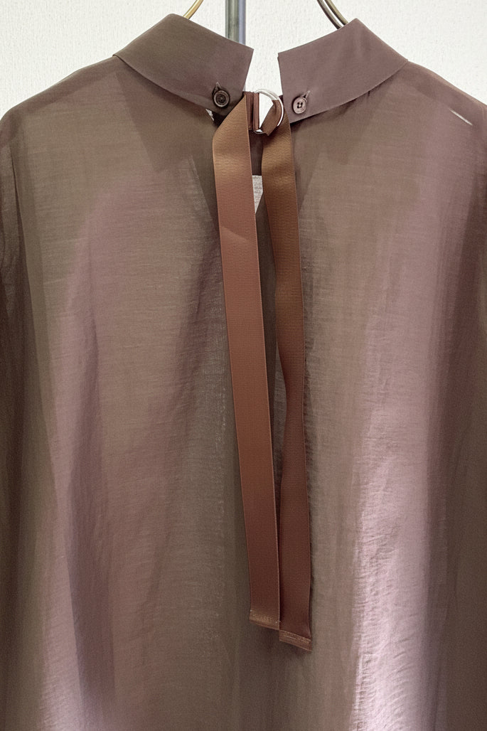 〈20%OFF〉バックリボンシアーシャツ