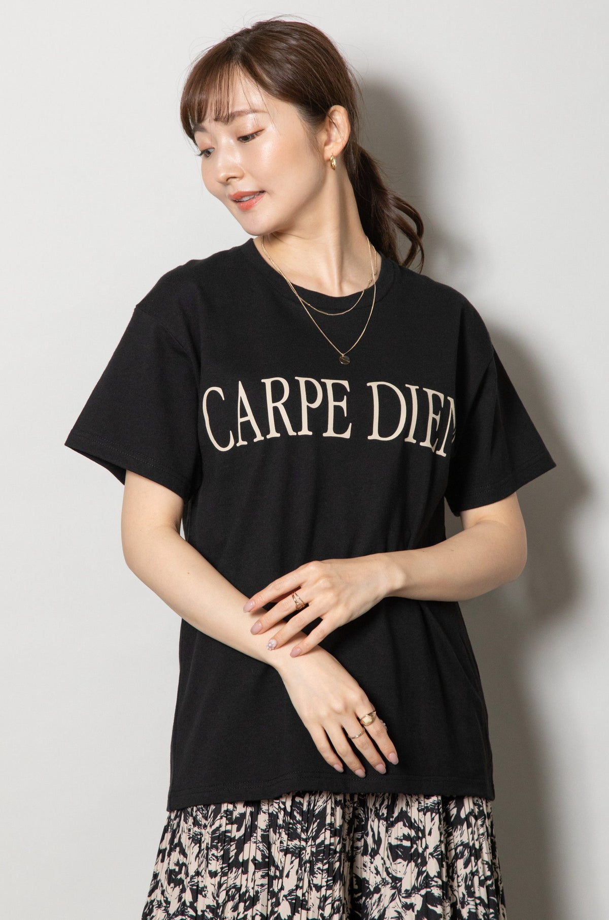 ＣＡＲＰＥＤＩＥＭロゴＴシャツ｜トップス・カットソー/Ｔシャツ