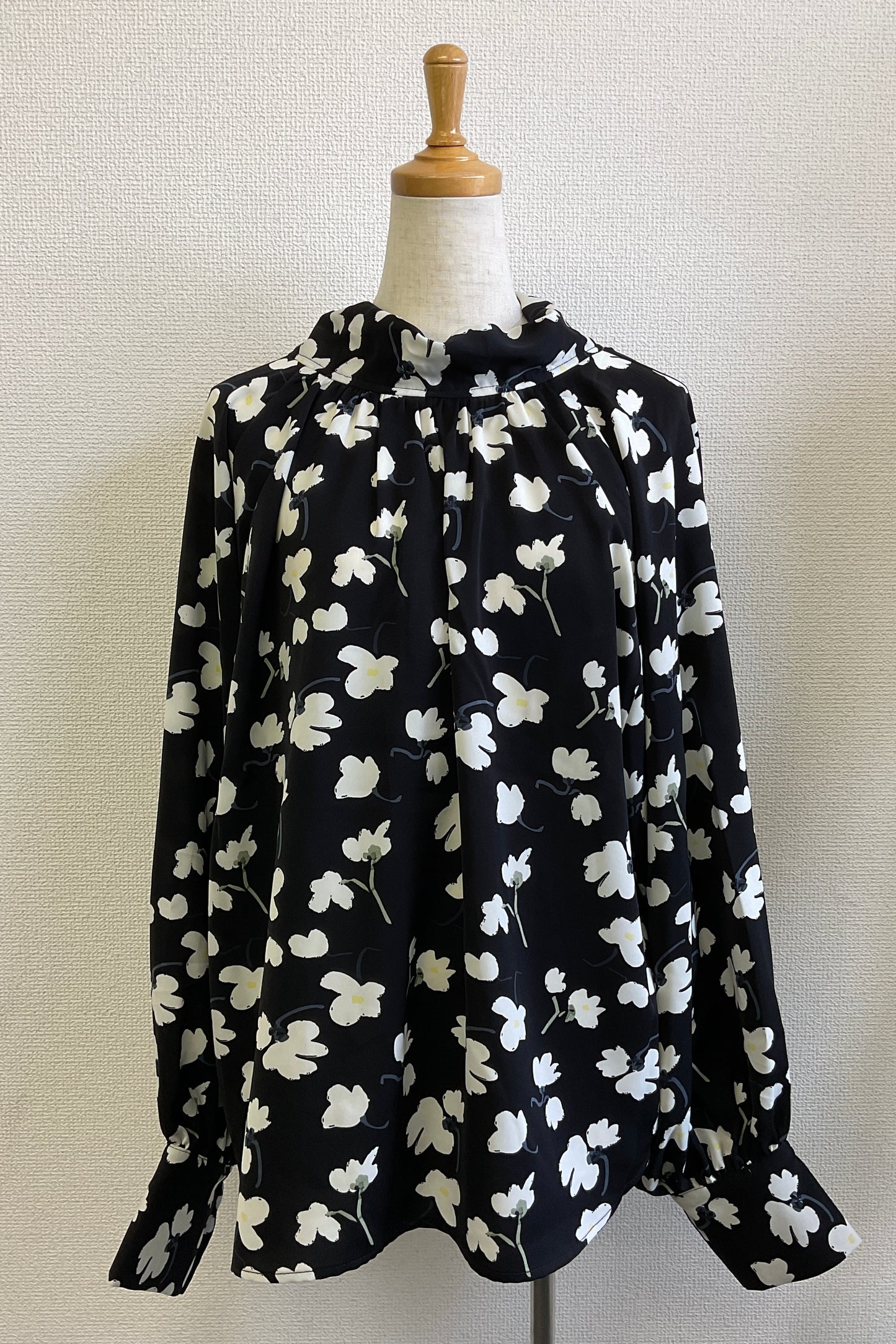 ［ＮＥＷ］２ＷＡＹフラワーボウタイブラウス