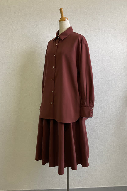 ［予約］バックタックシャツ