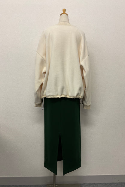 ［ＮＥＷ］リバーシブルロゴプルオーバー
