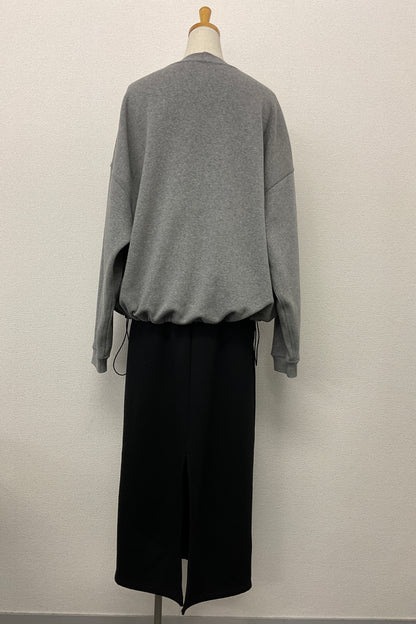 ［ＮＥＷ］リバーシブルロゴプルオーバー