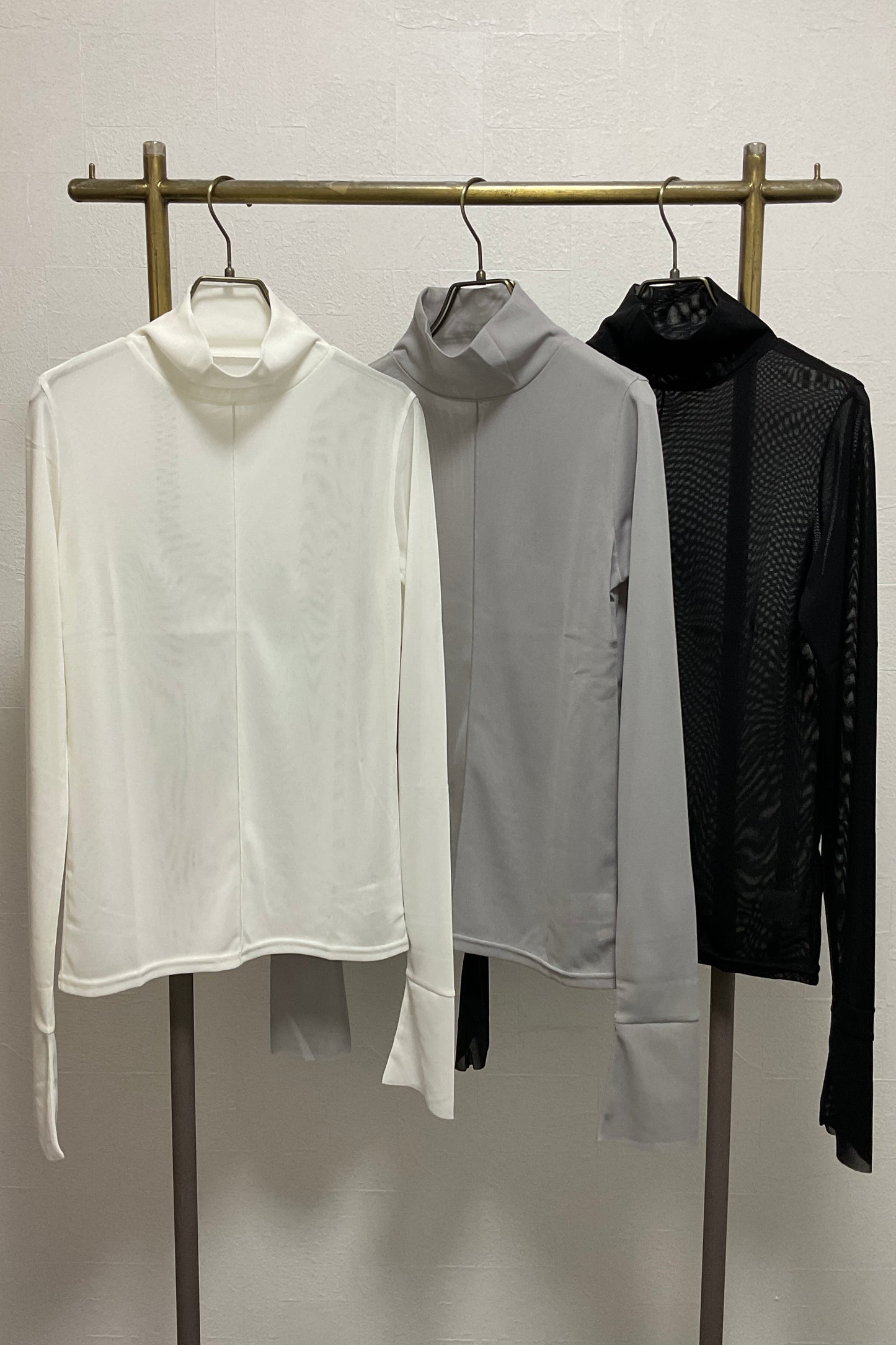 ［ＮＥＷ］メッシュハイネックプルオーバー