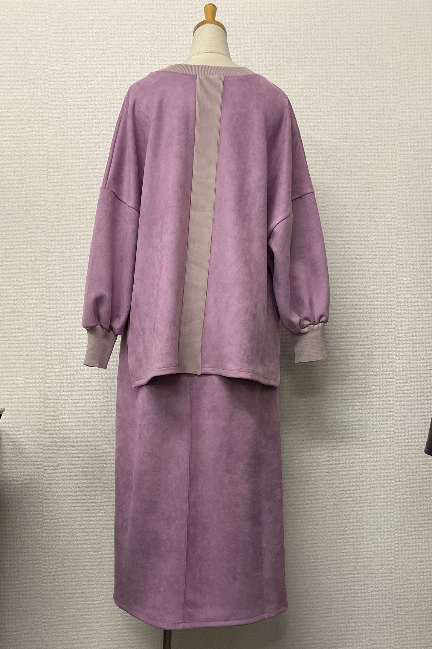 ［ＮＥＷ］スエード×リブワイドプルオーバー