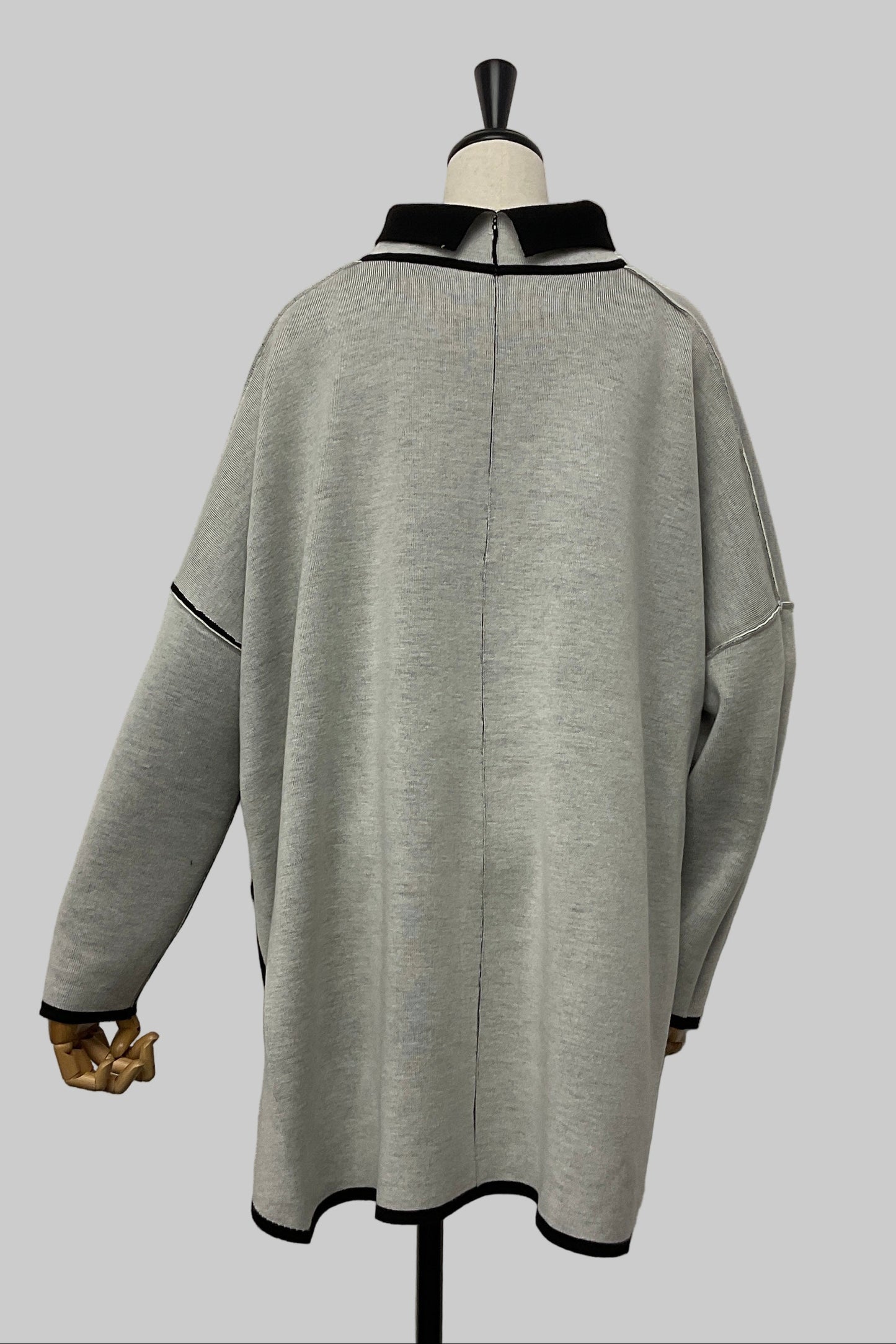 リバーシブルポンチョフウプルオーバー