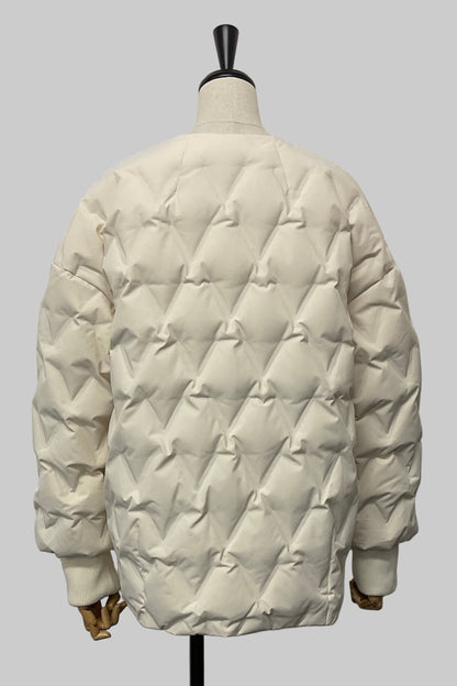 ［ＮＥＷ］ステッチレスノーカラーダウン